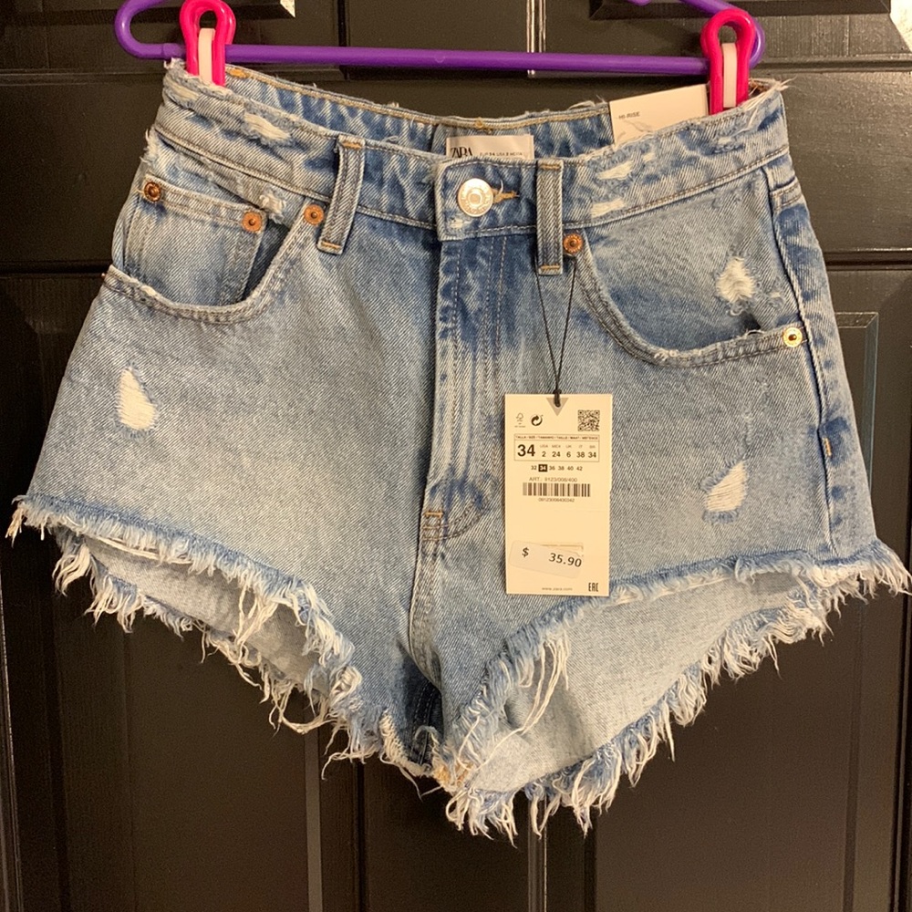Zara jean shorts!